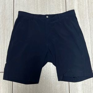 These are FJ Men’s Shorts in Navy Size W35.